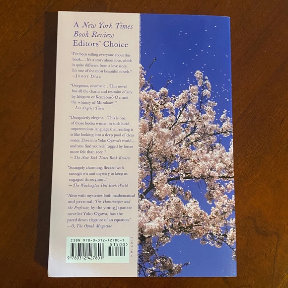 The Housekeeper and the Professor paperback book - Picture 2 of 5